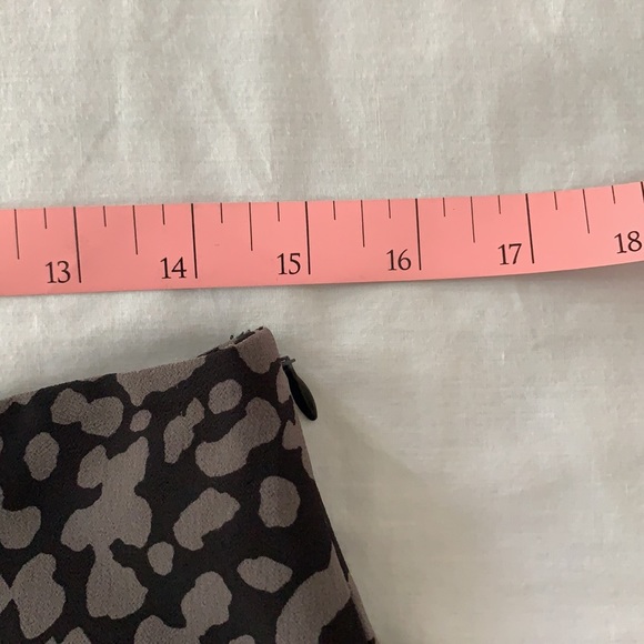 Ann Taylor Loft Black Animal Print Pleated Skirt - Picture 6 of 8